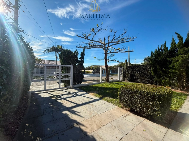 Casa com 02 dormitórios e anexo, no Centro de Imbé!!: 2ª foto da galeria de imagens do imóvel