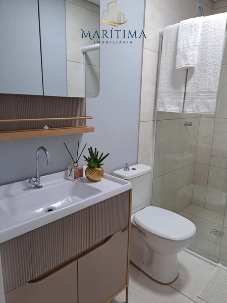 Casa com 06 dormitórios e piscina, em Tramandaí!: 8ª foto da galeria de imagens do imóvel