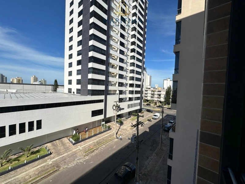 APARTAMENTO FRENTE LESTE: 3ª foto da galeria de imagens do imóvel