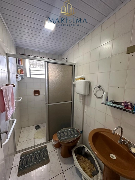 Casa à Venda: Localização Central com Jardim e Piscina!: 16ª foto da galeria de imagens do imóvel