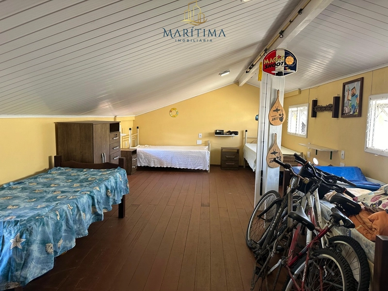 Casa à Venda: Localização Central com Jardim e Piscina!: 14ª foto da galeria de imagens do imóvel