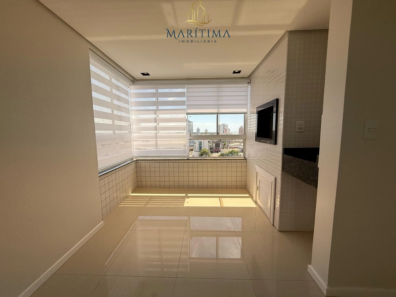 Apartamento semimobiliado a venda no Centro de Tramandaí!: 2ª foto da galeria de imagens do imóvel