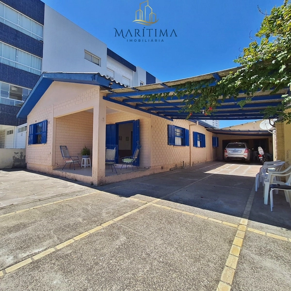 Casa semi-mobiliada com anexo!: 1ª foto da galeria de imagens do imóvel