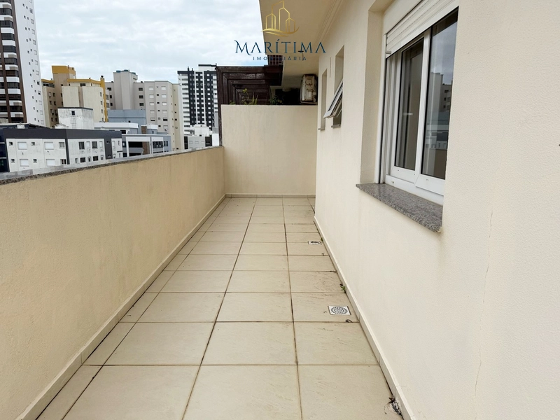 Cobertura com terraço, 03 quartos, Centro/Praia!: 11ª foto da galeria de imagens do imóvel