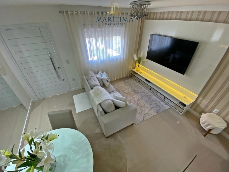 Sobrado mobiliado e decorado com 3 quartos, região de moradores!: 3ª foto da galeria de imagens do imóvel