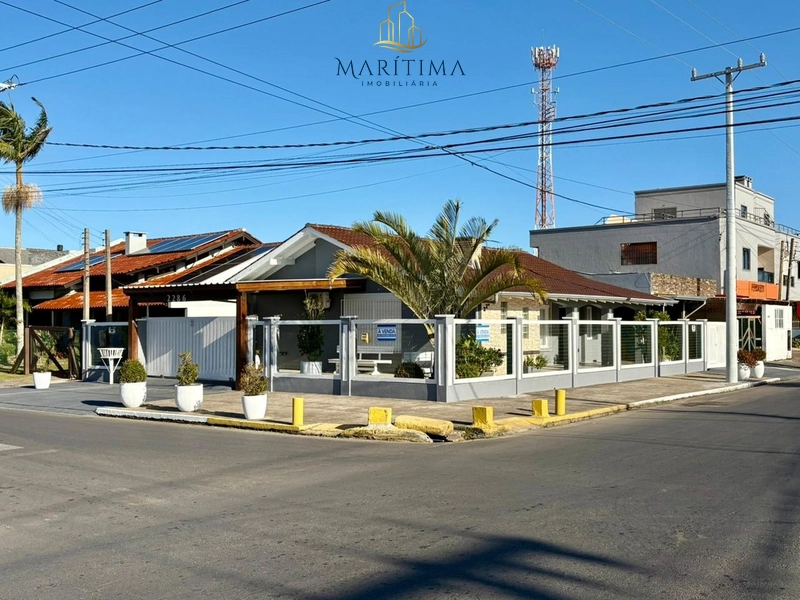 Casa mobiliada com 03 dormitórios, no Centro de Tramandaí!: 2ª foto da galeria de imagens do imóvel