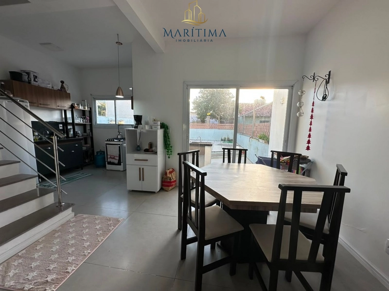 Sobrado com 03 dormitórios, próximo ao centrinho de Nova Tramandaí!!: 4ª foto da galeria de imagens do imóvel