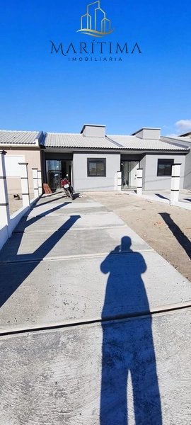 Casa geminada de 02 dormitórios, em região de moradores!: 1ª foto da galeria de imagens do imóvel