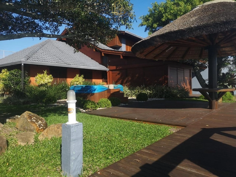 Excelente casa em barranca de rio na praia de Imbé!: 2ª foto da galeria de imagens do imóvel