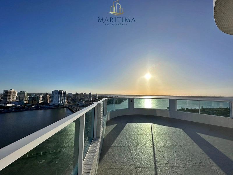 Cobertura duplex com 4 suítes, piscina privada e uma vista de cinema!: 8ª foto da galeria de imagens do imóvel