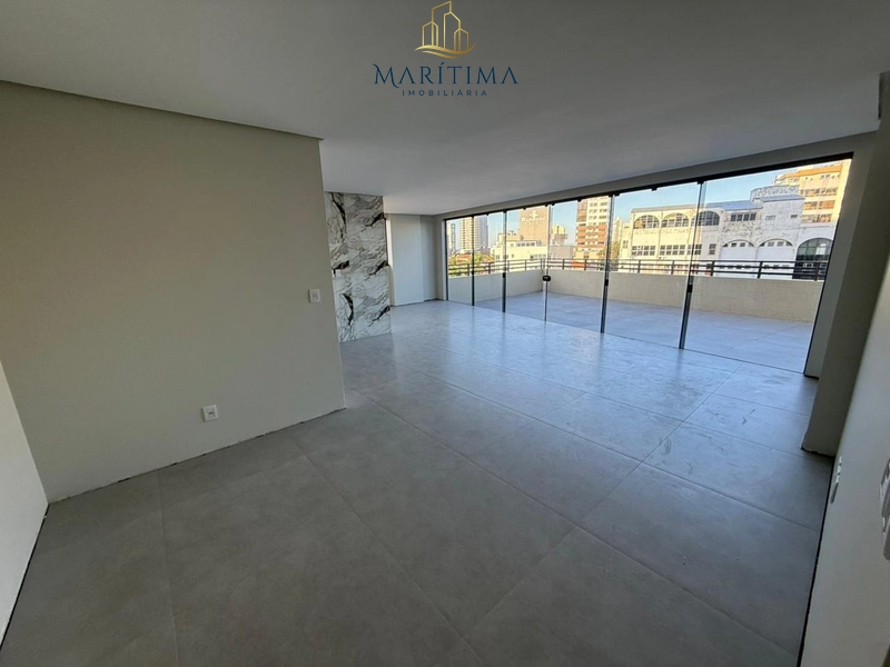 Excelente apartamento com terraço, no Centro de Tramandaí!: 1ª foto da galeria de imagens do imóvel
