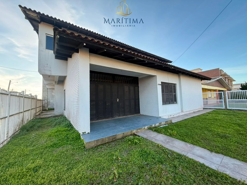 Sobrado com 05 dormitórios, no Centro de Tramandaí!: 2ª foto da galeria de imagens do imóvel