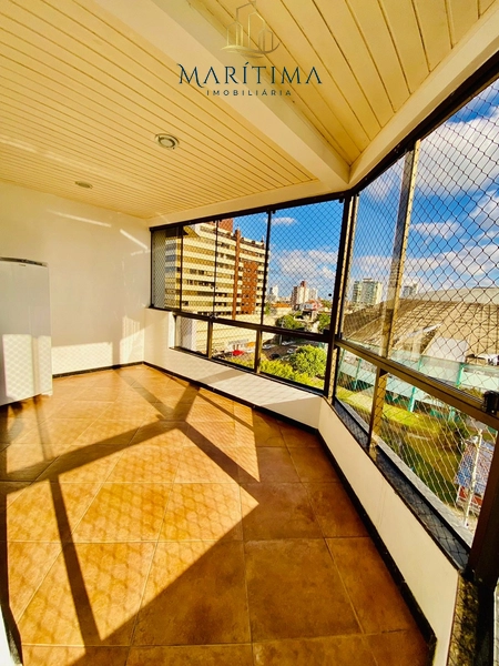 Apartamento espaçoso no centro da cidade!: 3ª foto da galeria de imagens do imóvel