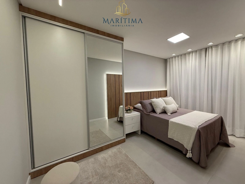 Apartamento decorado, 2 dormitórios leste norte com terraço no Centro!: 15ª foto da galeria de imagens do imóvel
