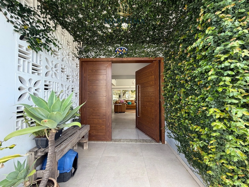 Casa moderna com 4 suites: 4ª foto da galeria de imagens do imóvel