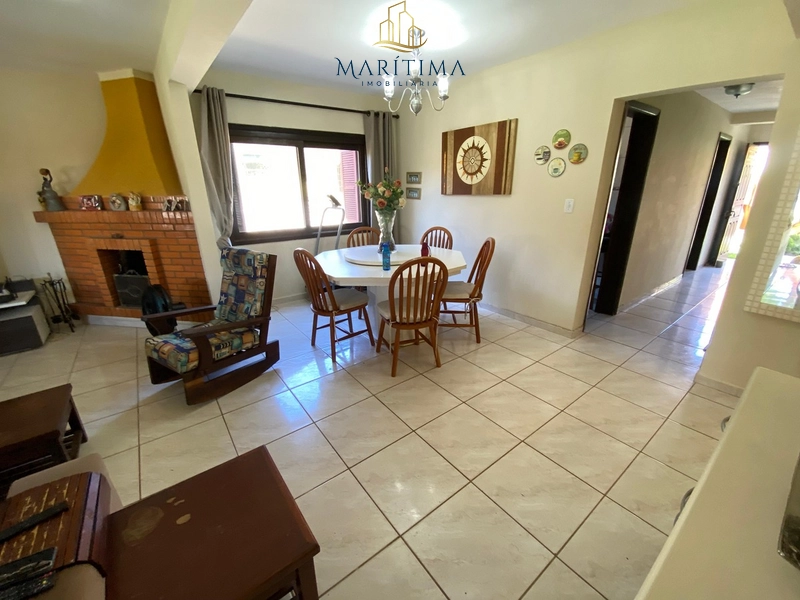 Casa no centro de Tramandaí!: 8ª foto da galeria de imagens do imóvel