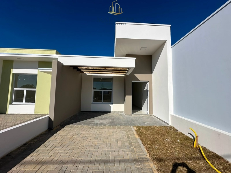 Excelente casa de 03 dormitórios: 1ª foto da galeria de imagens do imóvel