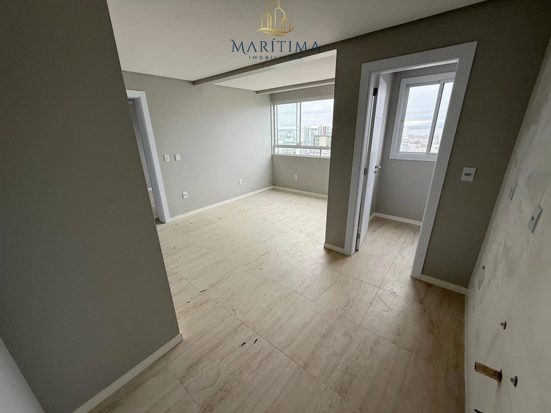 Apartamento na Av. da Igreja, aa 2 quadras do mar, andar alto!: 3ª foto da galeria de imagens do imóvel