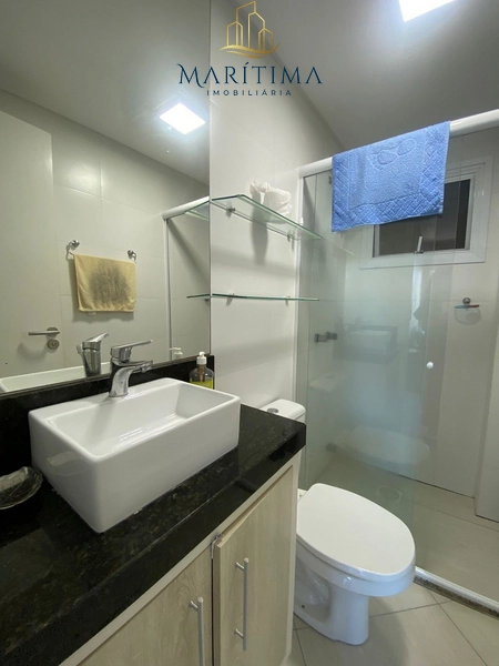 Apartamento mobiliado, ed. com garagem e elevador, a 2 quadras do mar!: 6ª foto da galeria de imagens do imóvel