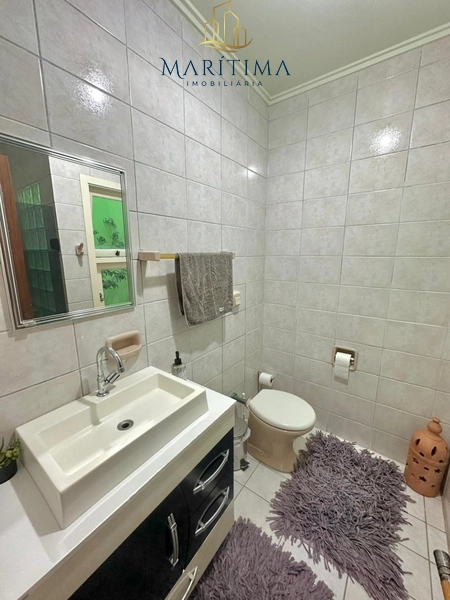 Casa com 04 dormitórios em Imbé!: 28ª foto da galeria de imagens do imóvel