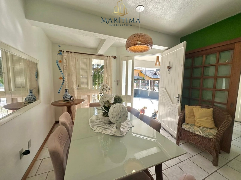 Casa com 04 dormitórios em Imbé!: 8ª foto da galeria de imagens do imóvel