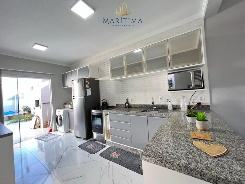 Casa geminada com 02 dormitórios e piscina!: 6ª foto da galeria de imagens do imóvel