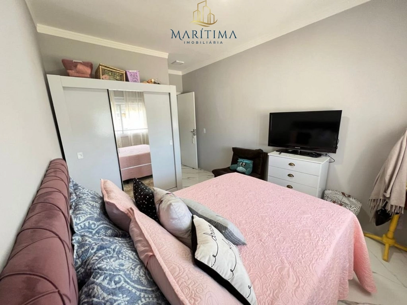 Casa geminada com 02 dormitórios e piscina!: 8ª foto da galeria de imagens do imóvel