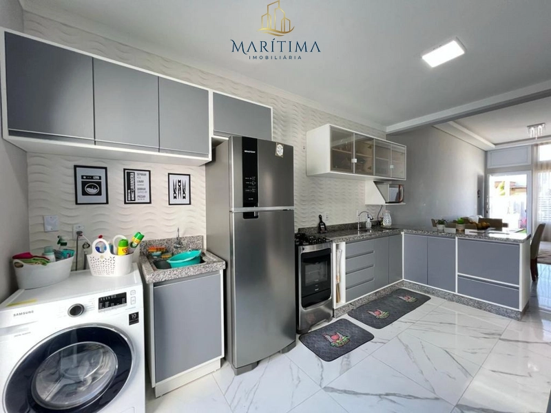 Casa geminada com 02 dormitórios e piscina!: 5ª foto da galeria de imagens do imóvel