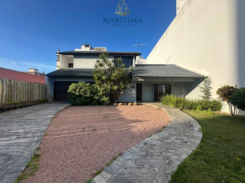Casa no Centro de Tramandaí!: 1ª foto da galeria de imagens do imóvel