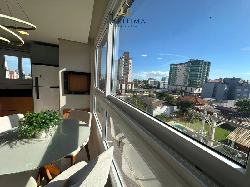 Excelente apartamento de 02 dormitórios mobiliádo e decorado: 1ª foto da galeria de imagens do imóvel