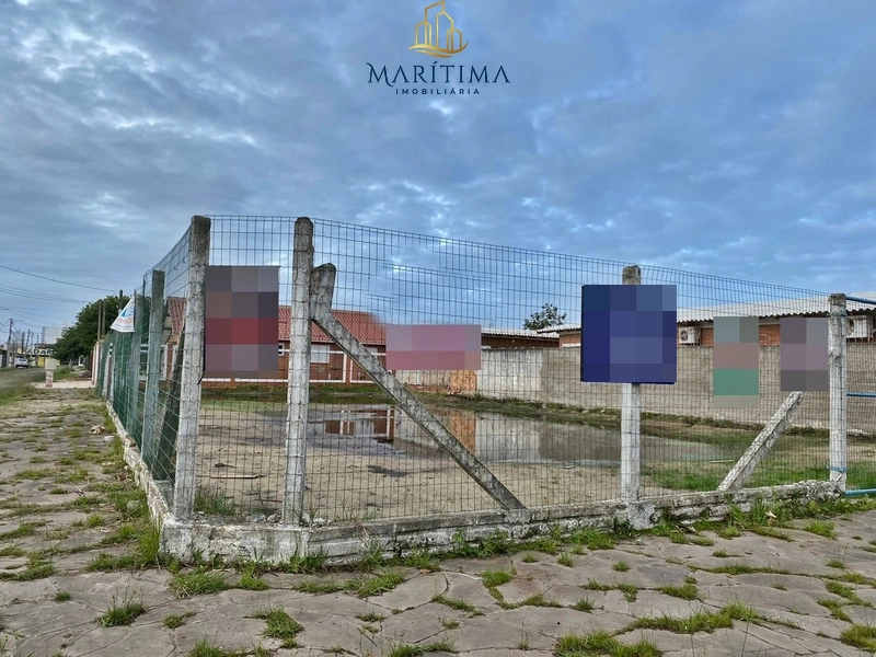 Terreno amplo de 15x30 no centro da cidade!: 1ª foto da galeria de imagens do imóvel