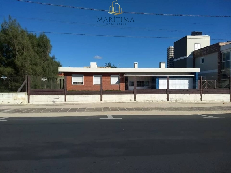Ótima casa no Centro de Tramandaí!: 2ª foto da galeria de imagens do imóvel