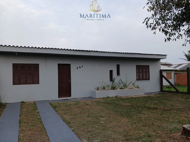 Casa com 03 dormitórios, em Imbé!: 1ª foto da galeria de imagens do imóvel