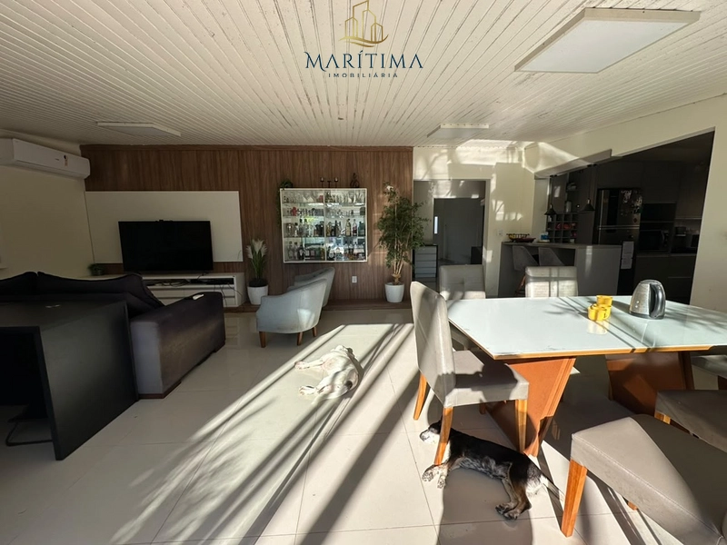Casa com 04 dormitórios, piscina aquecida e anexo, em Imbé!!!: 7ª foto da galeria de imagens do imóvel
