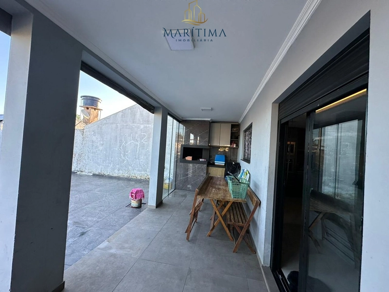 Casa com 04 dormitórios e piscina, em Nova Tramandaí!: 34ª foto da galeria de imagens do imóvel