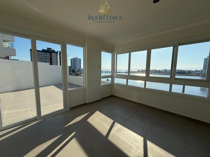 Apartamento com 03 suítes, vista para o rio e terraço amplo!: 4ª foto da galeria de imagens do imóvel
