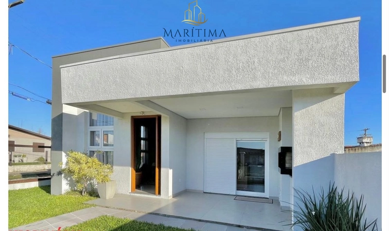 Linda casa a 2 quadras do mar!: 2ª foto da galeria de imagens do imóvel
