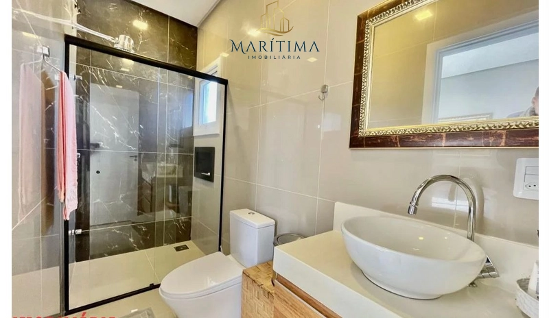 Linda casa a 2 quadras do mar!: 14ª foto da galeria de imagens do imóvel