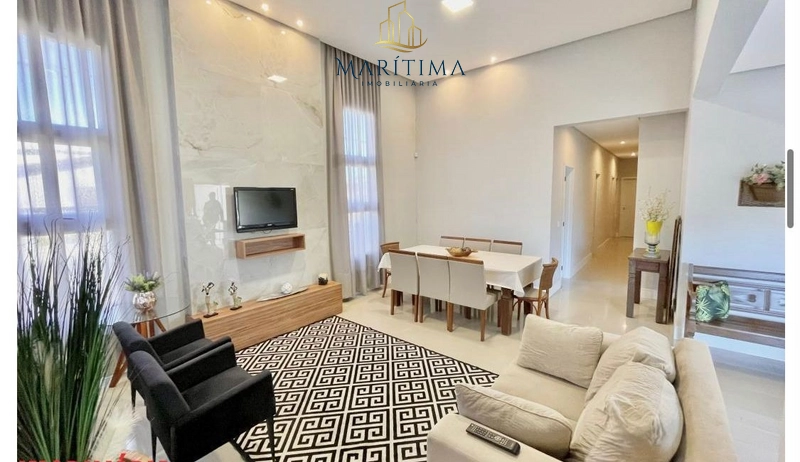 Linda casa a 2 quadras do mar!: 5ª foto da galeria de imagens do imóvel