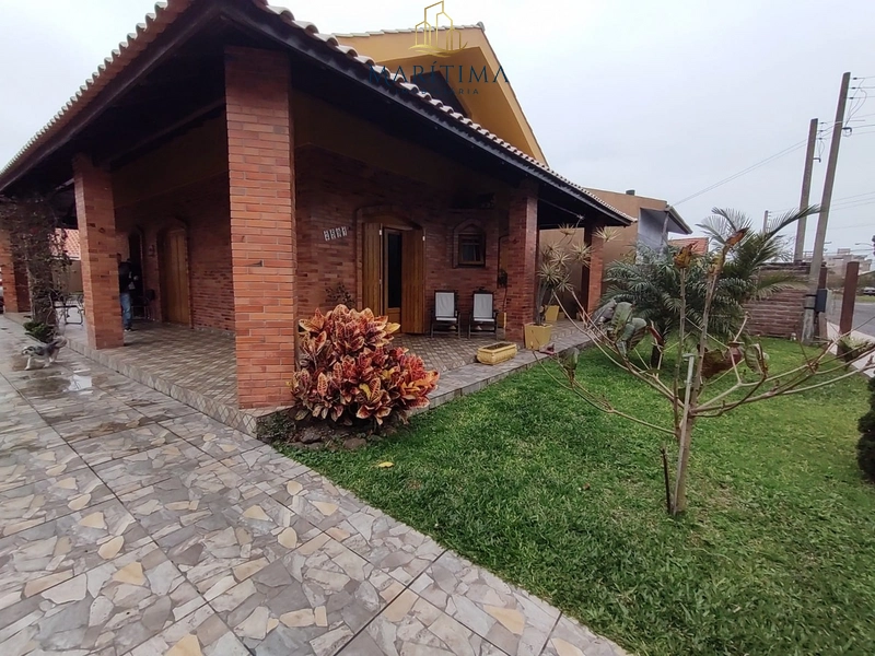 Excelente residência proxima a tudo: 1ª foto da galeria de imagens do imóvel