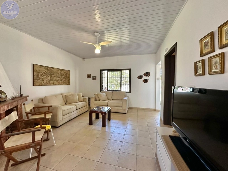 CASA COM 3 TERRENOS APENAS 2 QUADRAS DO MAR: 15ª foto da galeria de imagens do imóvel
