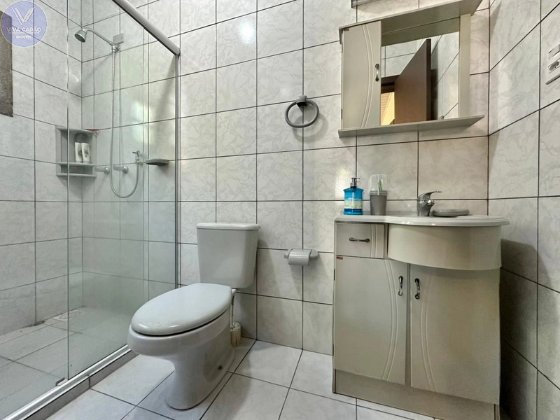 CASA COM 3 TERRENOS APENAS 2 QUADRAS DO MAR: 17ª foto da galeria de imagens do imóvel