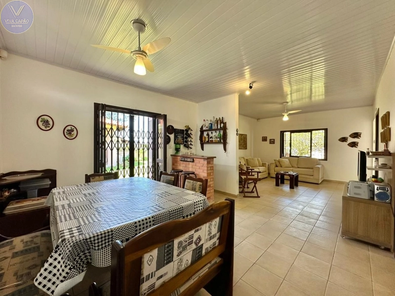 CASA COM 3 TERRENOS APENAS 2 QUADRAS DO MAR: 23ª foto da galeria de imagens do imóvel