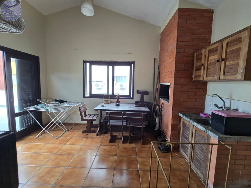 Cobertura Duplex - Ilha de Lefkada com Terraço Gigante e Churrasqueira: 5ª foto da galeria de imagens do imóvel