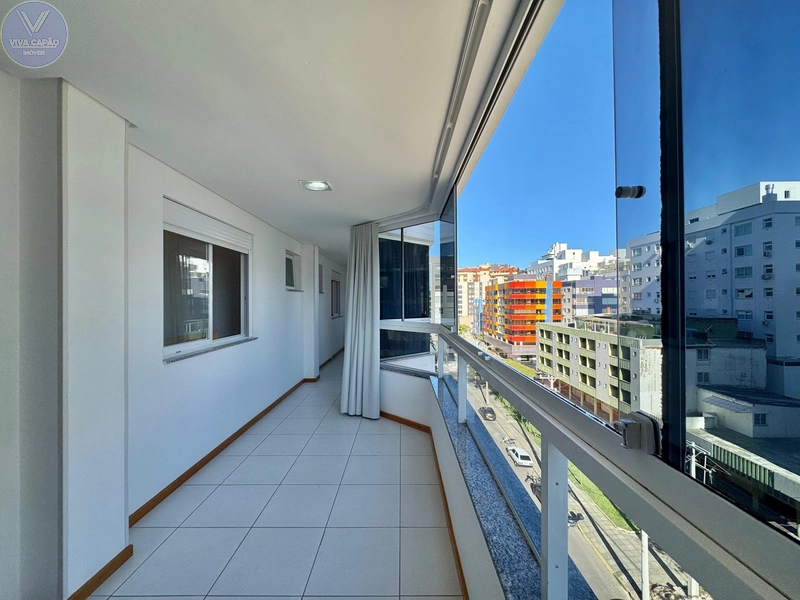 APARTAMENTO COM SACADÃO EM 60X: 5ª foto da galeria de imagens do imóvel