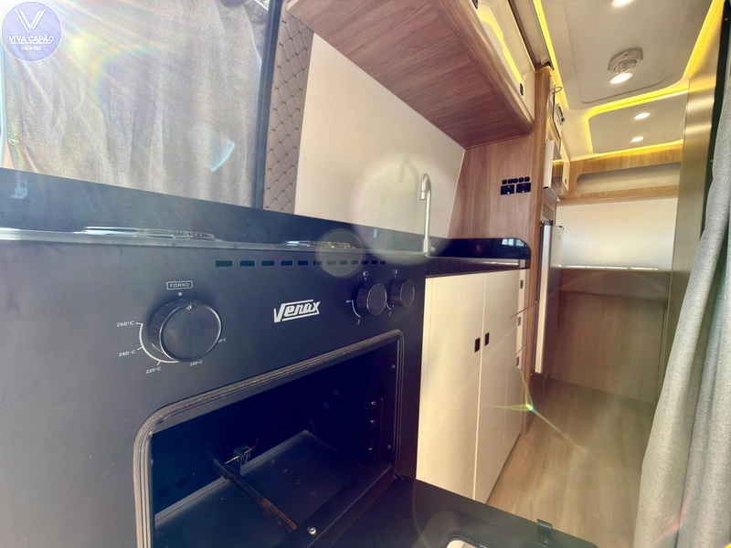 MOTOR-CASA/MICROONIBUS IVECO, IMPECÁVEL: 12ª foto da galeria de imagens do imóvel