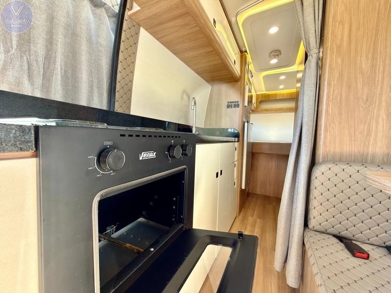 MOTOR-CASA/MICROONIBUS IVECO, IMPECÁVEL: 14ª foto da galeria de imagens do imóvel