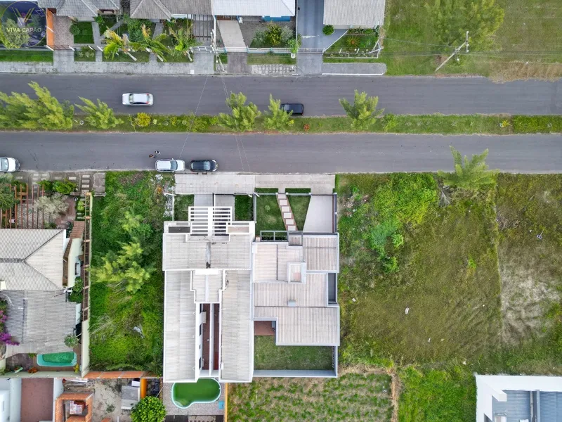 CASA A POUCAS QUADRAS DO MAR NO BAIRRO GUARANI EM CAPÃO!: 61ª foto da galeria de imagens do imóvel