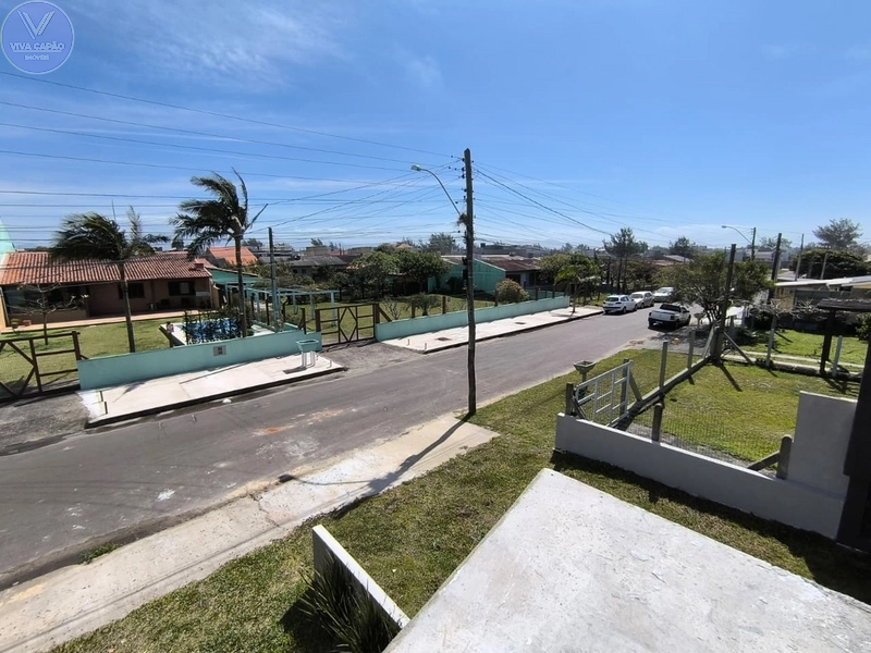 SUA CASA A POUCOS PASSOS DO MAR...: 1ª foto da galeria de imagens do imóvel