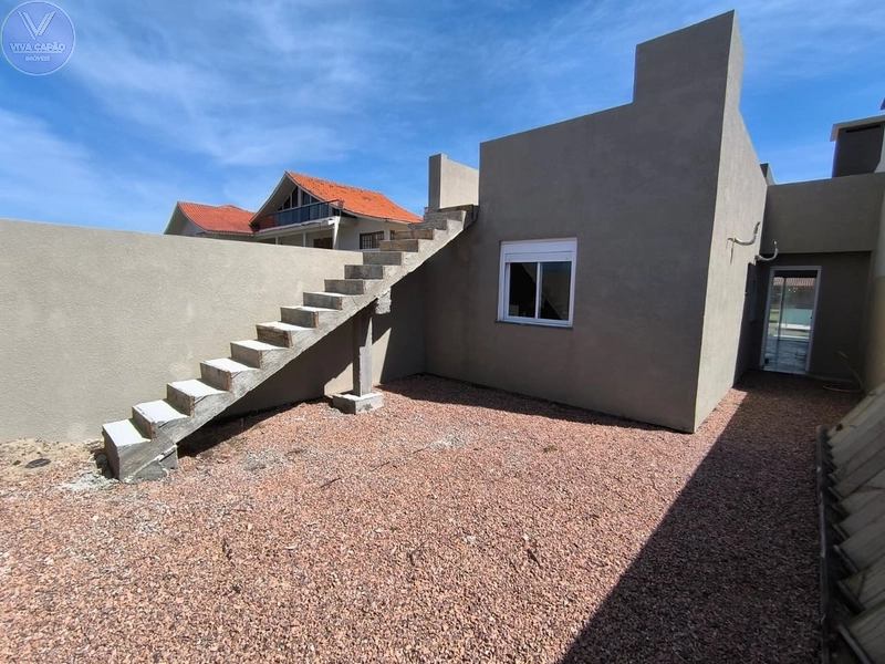 SUA CASA A POUCOS PASSOS DO MAR...: 4ª foto da galeria de imagens do imóvel